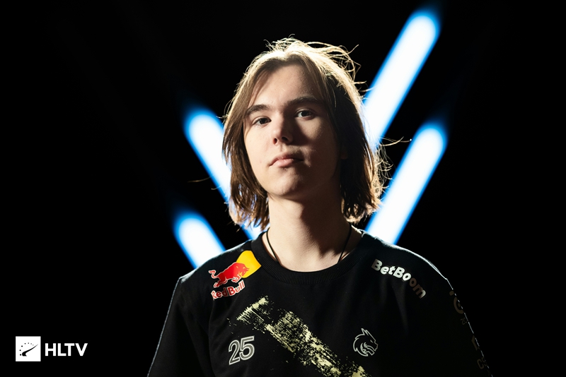 新入选9名 新入选9名