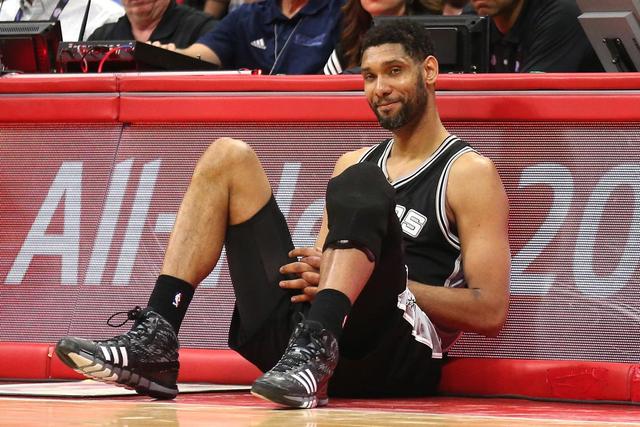 在攻防两端 在攻防两端