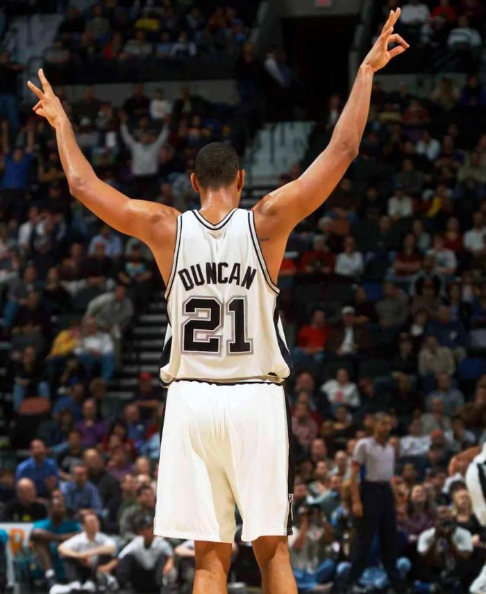 短期风险高 短期风险高